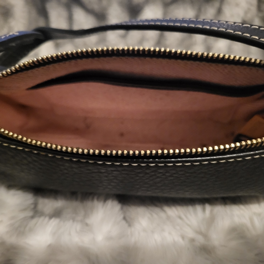 Dooney Bourke (Authentic) - Picture 4 of 4
